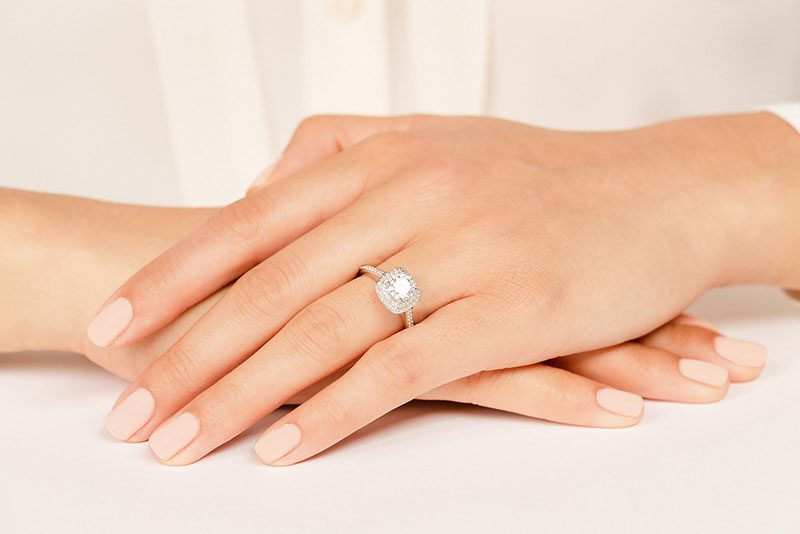 Round Double Halo Diamond Ring