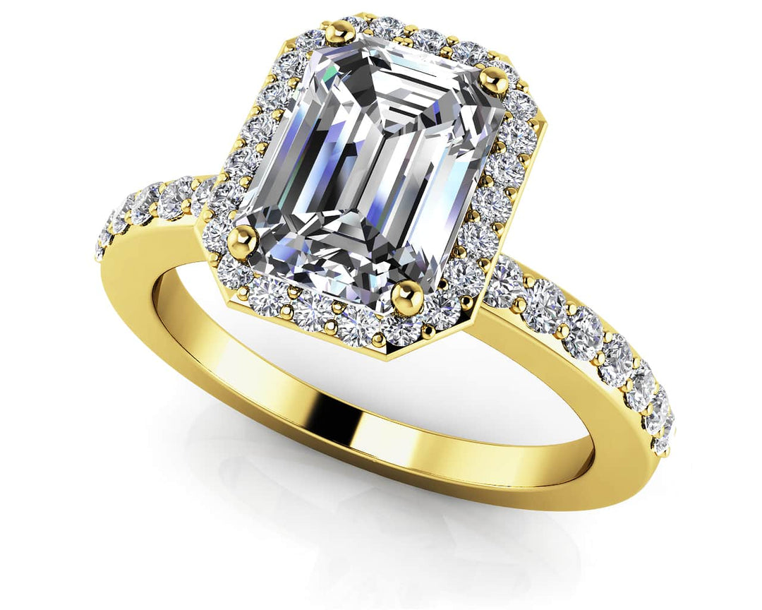 Elegant Emerald Halo Diamond Ring